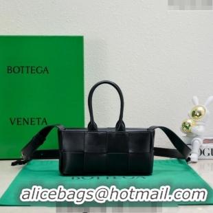 Pretty Style Bottega Veneta Mini East-West Arco Tote Bag in Intrecciato Leather 776778 Black 2023