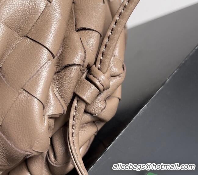 Most Popular Bottega Veneta Mini Pouch Bag in Wide Intrecciato Leather 585852 Taupe Beige 2023