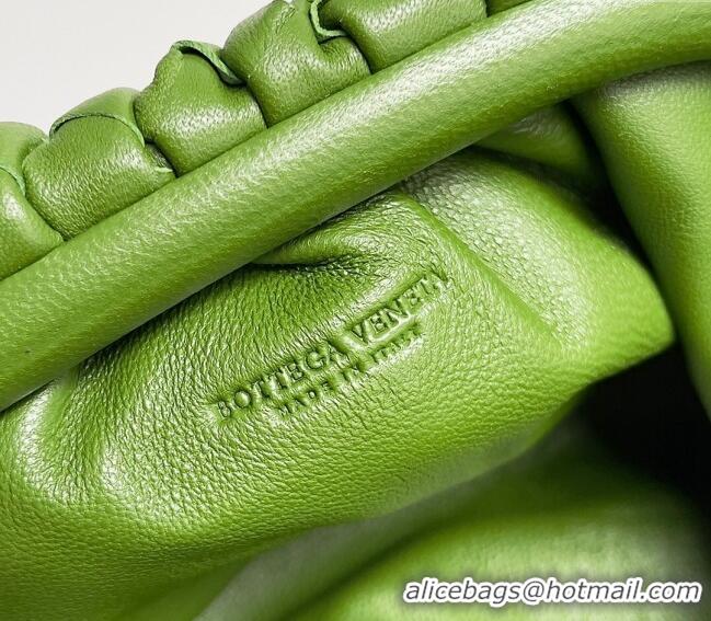 Top Grade Bottega Veneta Mini Pouch Bag in Wide Intrecciato Leather 585852 Green 2023