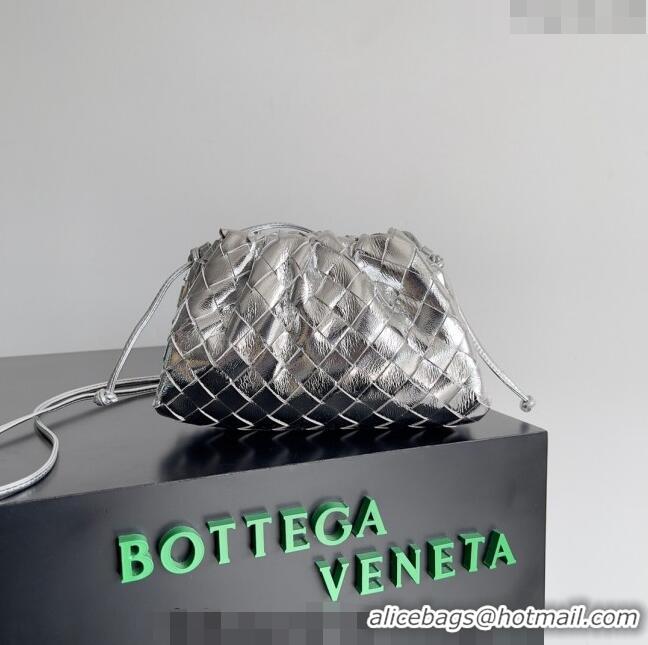 Popular Style Bottega Veneta Mini Pouch Bag in Wide Intrecciato Leather 585852 Silver 2023