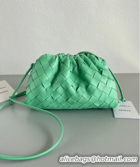 Grade Quality Bottega Veneta Mini Pouch Bag in Wide Intrecciato Leather 585852 Light Green 2023