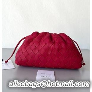 Top Grade Bottega Veneta Mini Pouch Bag in Wide Intrecciato Leather 585852 Red 2023