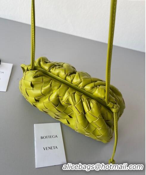 Luxury Discount Bottega Veneta Mini Pouch Bag in Wide Intrecciato Leather 585852 Kiwi Green 2023