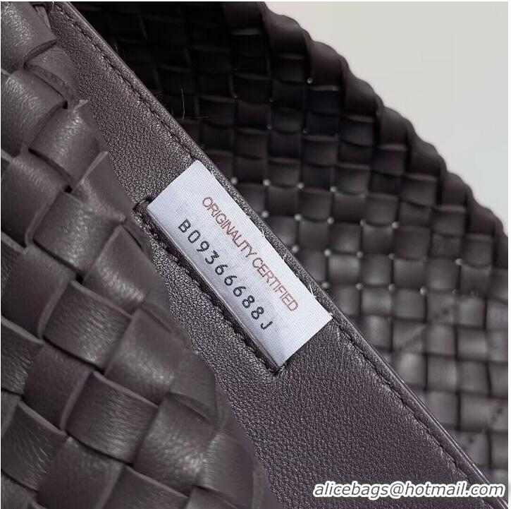 Reasonable Price Bottega Veneta Large Cabat Tote Bag in Intreccio Leather 608811 Fondant Brown 2023