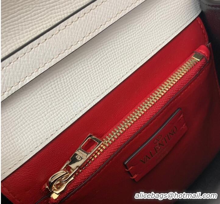 Well Crafted VALENTINO small Shoulder bag 7030 White