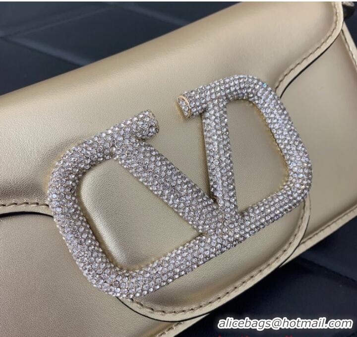 Famous Brand VALENTINO V logo MINI LOCO sheepskin bags B0L97 Champagne gold