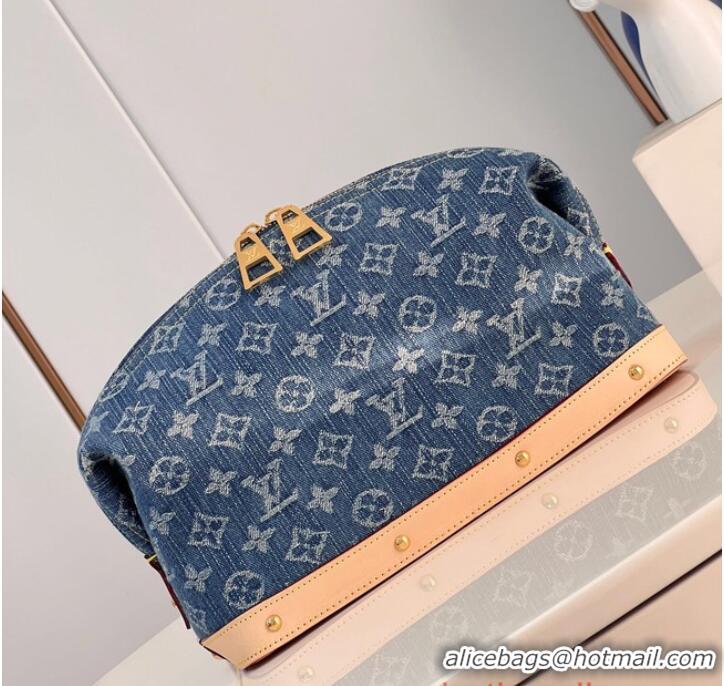 Well Crafted Louis Vuitton Pochette Cosmétique GM NEW M24317