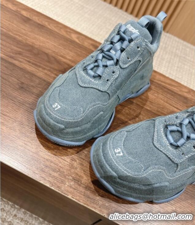 Good Quality Balenciaga Triple S Sneakers in Light Blue Denim 129025