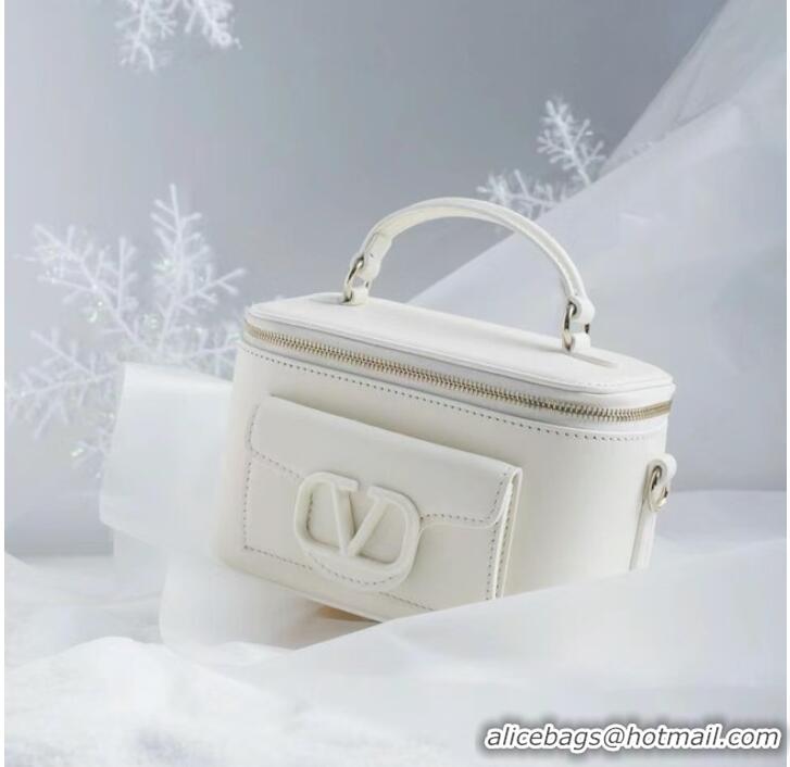 Top Quality VALENTINO Mini LOCO calfskin box bag HT098 WHITE