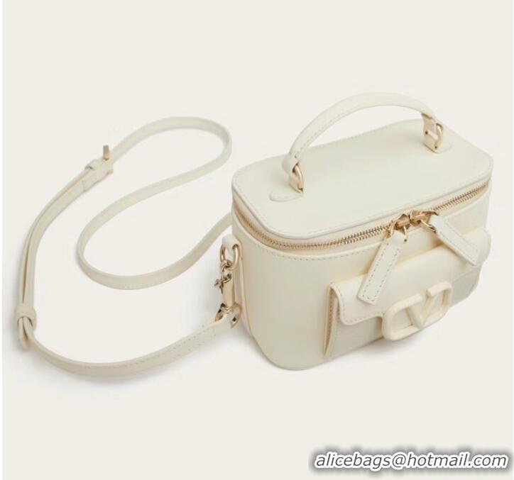 Top Quality VALENTINO Mini LOCO calfskin box bag HT098 WHITE