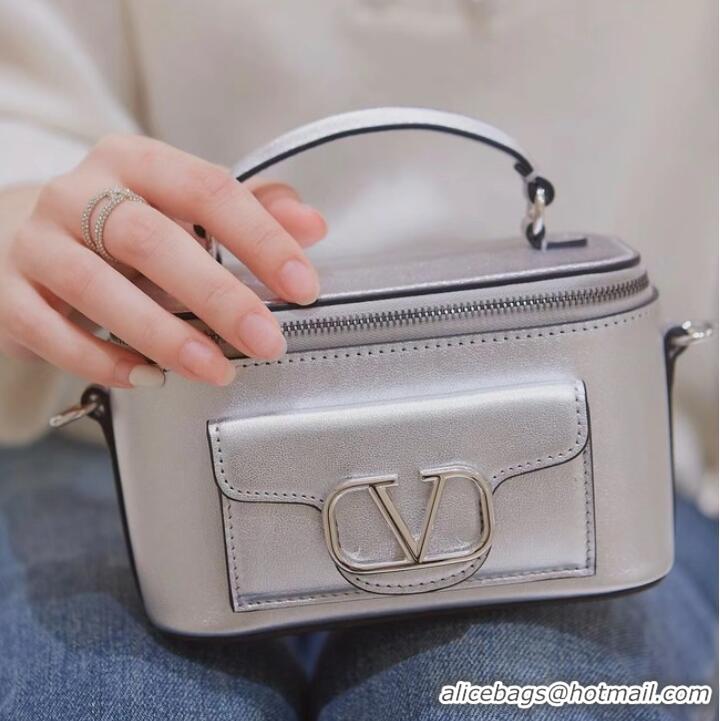 New Fashion VALENTINO Mini LOCO calfskin box bag HT098 Silver