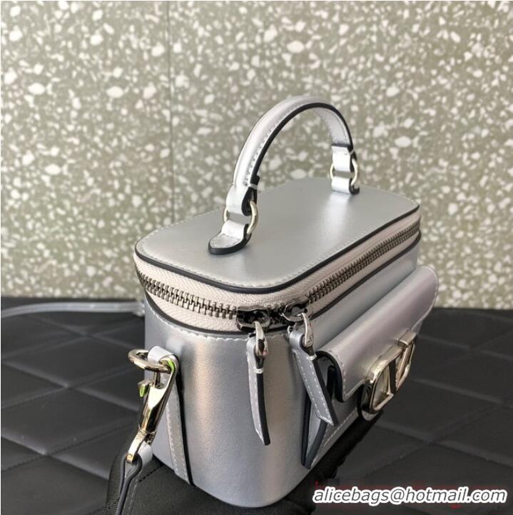 New Fashion VALENTINO Mini LOCO calfskin box bag HT098 Silver