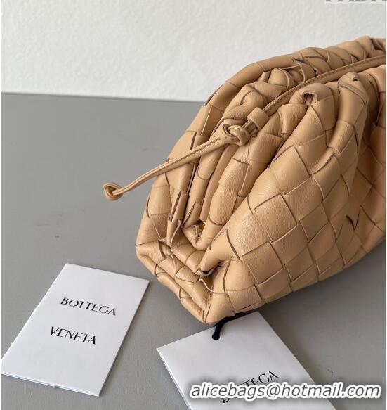 Grade Design Bottega Veneta Mini Pouch Bag in Wide Intrecciato Leather 585852 Almond Beige 2023