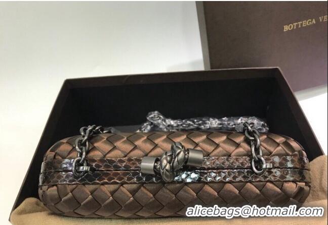 Trendy Design Bottega Veneta Small Silk Woven Knot Clutch with Snakeskin BV8651 Trim Brown 2023