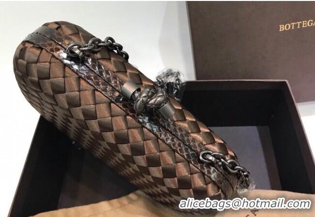 Trendy Design Bottega Veneta Small Silk Woven Knot Clutch with Snakeskin BV8651 Trim Brown 2023