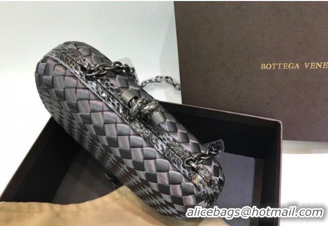 Famous Brand Bottega Veneta Small Silk Woven Knot Clutch with Snakeskin BV8651 Trim Grey 2023