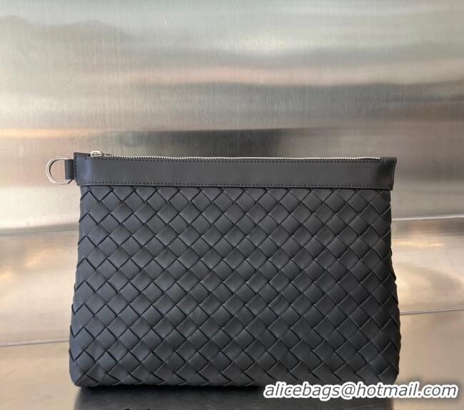 Promotional Bottega Veneta Medium Intrecciato Zipped Pouch in Intrecciato Leather 651852 Black 2024