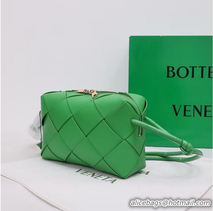 Buy Discount Bottega Veneta Small Cassette Camera Bag 709417 Dark Green