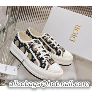 Best Product Dior Walk'n'Dior Platform Sneakers in Beige and Blue Macrocannage Embroidery 0126015