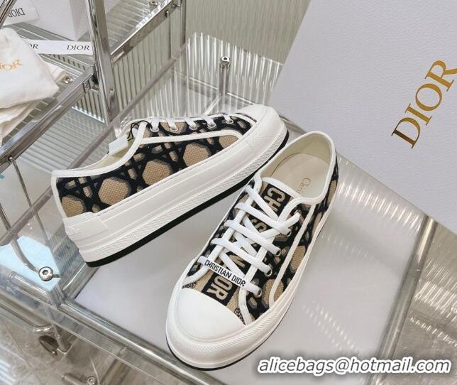 Best Product Dior Walk'n'Dior Platform Sneakers in Beige and Blue Macrocannage Embroidery 0126015