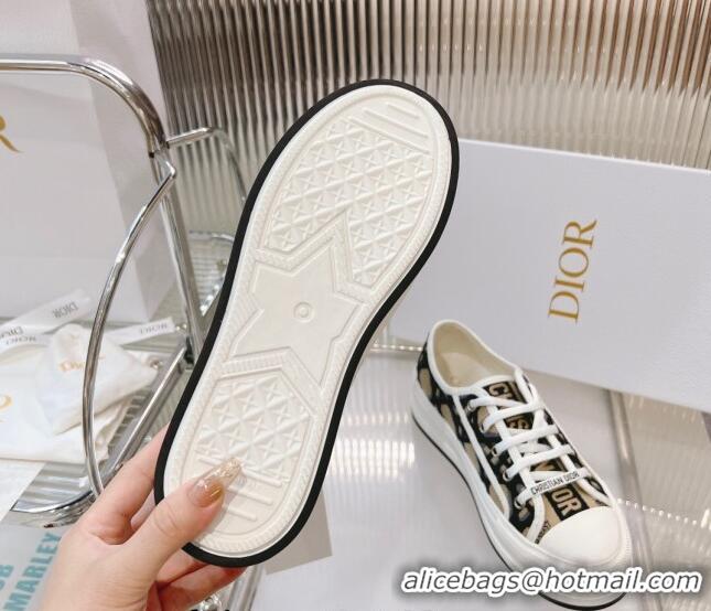 Best Product Dior Walk'n'Dior Platform Sneakers in Beige and Blue Macrocannage Embroidery 0126015