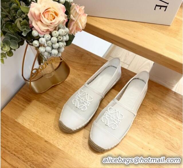 Good Looking Loewe Anagram Espadrilles Flat in Calfskin and Mesh White 125042