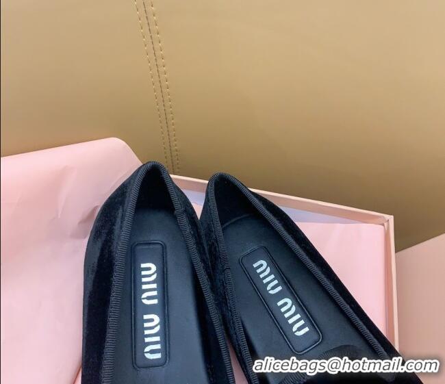 Grade Quality Miu Miu Velvet Flat Loafers Black/Gold 104136