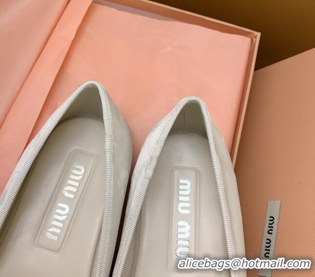 Best Price Miu Miu Velvet Flat Loafers with Bow White/Black 104146