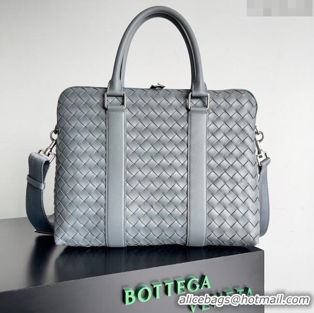 Well Crafted Bottega Veneta Slim Classic Briefcase Bag in Intrecciato Leather 690702 Light Grey 2024