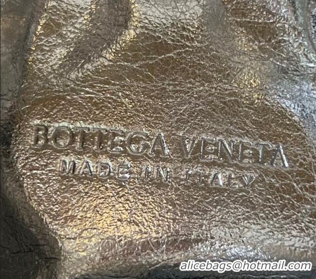 Shop Best Bottega Veneta Mini Hop Bag in Intrecciato Lamina Leather 777572 Silver/Gold 2024