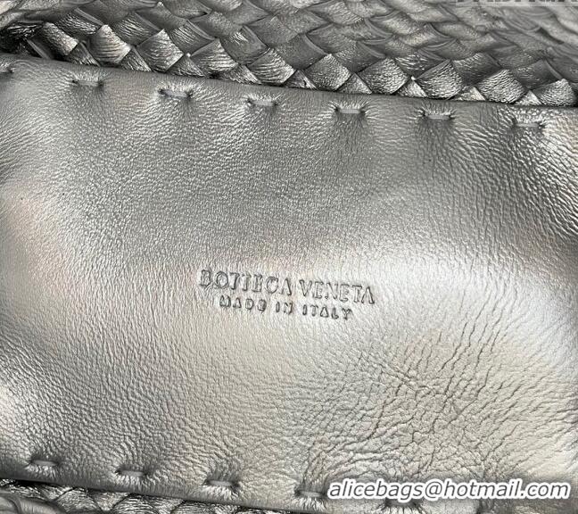 Unique Grade Bottega Veneta Small Cabat Bucket Bag in Laminated Intreccio with Leather 762587 Sequins Silver 2024