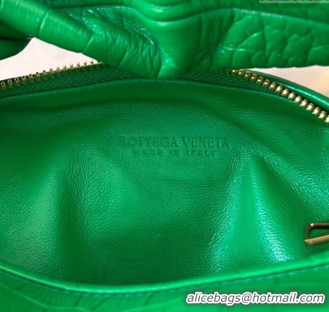 Good Taste Bottega Veneta Mini Jodie Hobo in Alligator Leather 717709 Parrot Green 2024