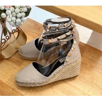 Stylish Valentino Grained Leather Rockstud Wedge Pumps 9.5cm Light Grey 0125078