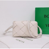 Buy Inexpensive Bottega Veneta Small Cassette Camera Bag 709417 White