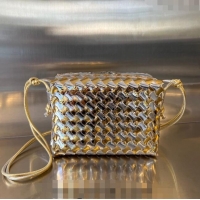 Top Quality Bottega Veneta Small Loop Camera Bag in Intrecciato Lamina Leather 777571 Silver/Gold 2024