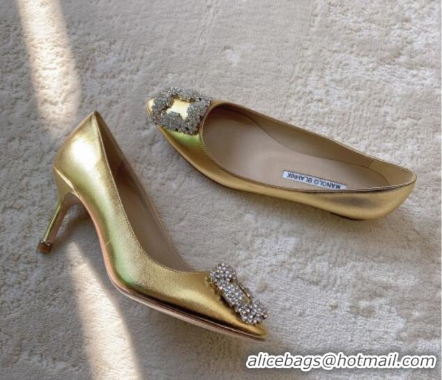 Unique Style Manolo Blahnik Classic Pumps 7cm in Metallic Leather with Crystal Buckle Gold 0228024