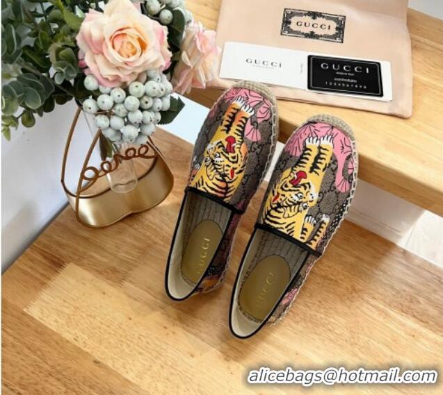 Shop Duplicate Gucci GG Tiger Canvas Espadrilles Flat 125106