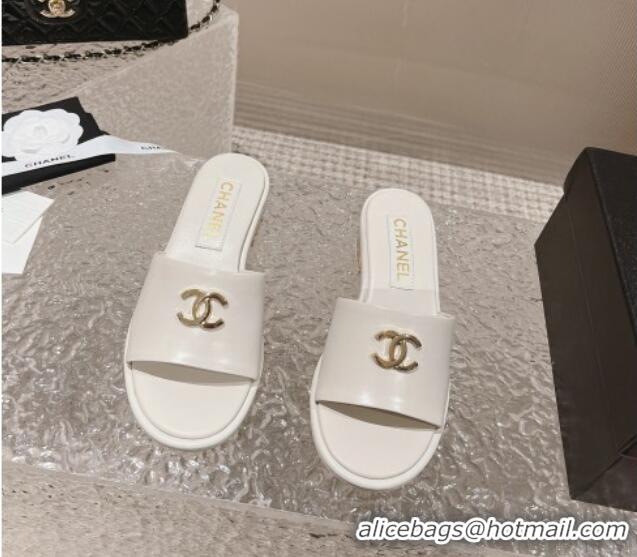 Good Product Chanel Lambskin Slide Sandals 5cm with Gold-Tone Heel White 126094