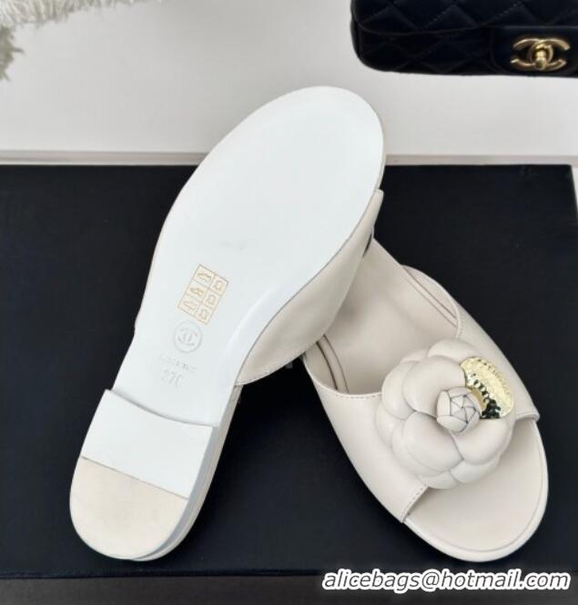 Trendy Design Chanel Camellia Bloom Calfskin Flat Slide Sandals 1.5cm White 0224009