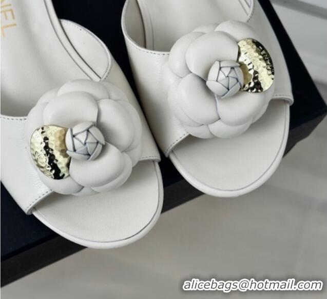 Trendy Design Chanel Camellia Bloom Calfskin Flat Slide Sandals 1.5cm White 0224009