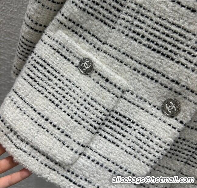 Good Looking Chanel Tweed Jacket CH031117 White/Black 2024