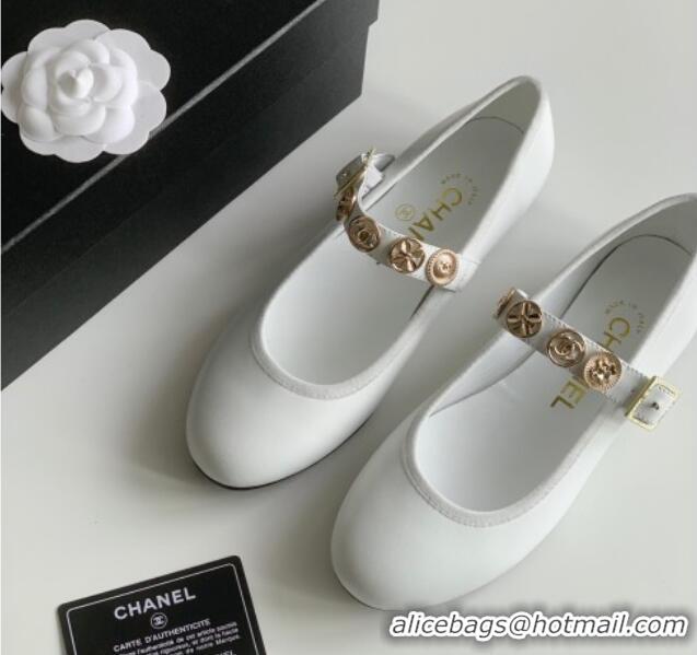 Grade Quality Chanel Mary Janes Shoes with Badge in Calfskin Leather White 031108