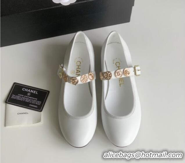 Grade Quality Chanel Mary Janes Shoes with Badge in Calfskin Leather White 031108