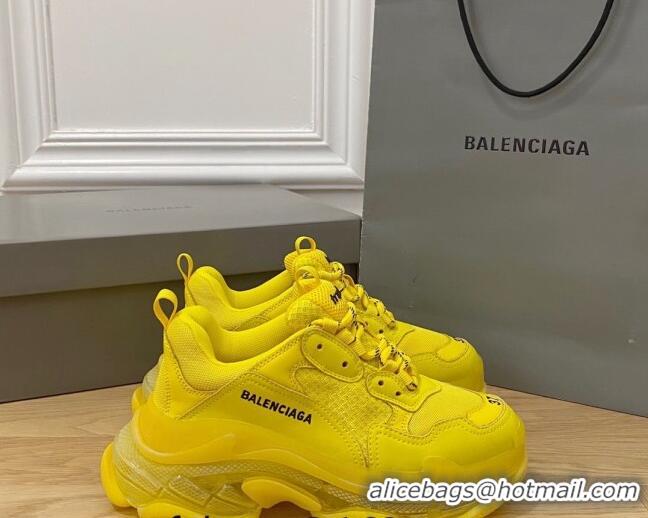 Top Grade Balenciaga Triple S Clear Sole Trainers Sneakers in Leather and Mesh Yellow 0223004