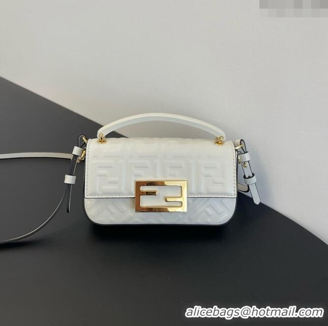 Good Taste Fendi Baguette Phone Bag in Calf Leather F1103 White 2024