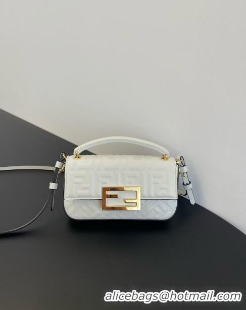 Good Taste Fendi Baguette Phone Bag in Calf Leather F1103 White 2024