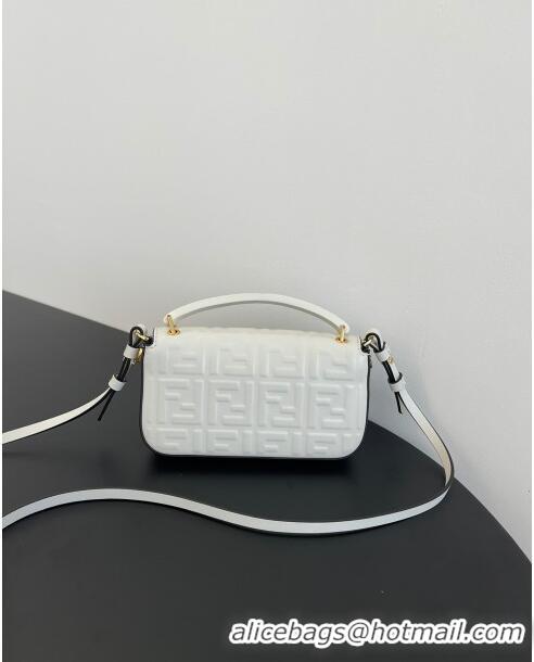 Good Taste Fendi Baguette Phone Bag in Calf Leather F1103 White 2024