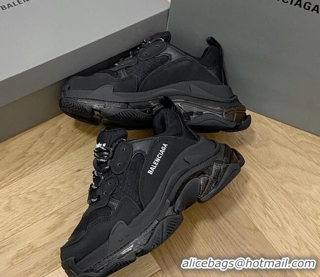 Stylish Balenciaga Triple S Clear Sole Trainers Sneakers in Leather and Mesh All Black 223016