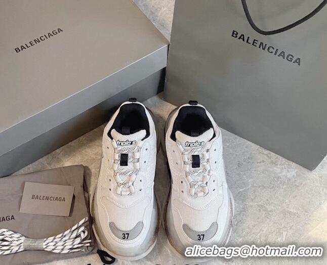 Pretty Style Balenciaga Triple S Clear Sole Trainers Sneakers in Leather and Mesh White/Grey 0223028