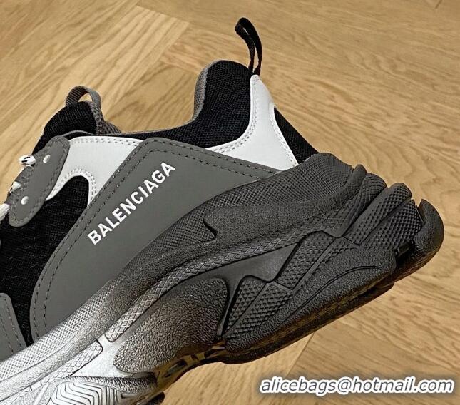 Good Looking Balenciaga Triple S Trainers Sneakers in Leather and Mesh Black/Silver/Grey 223033